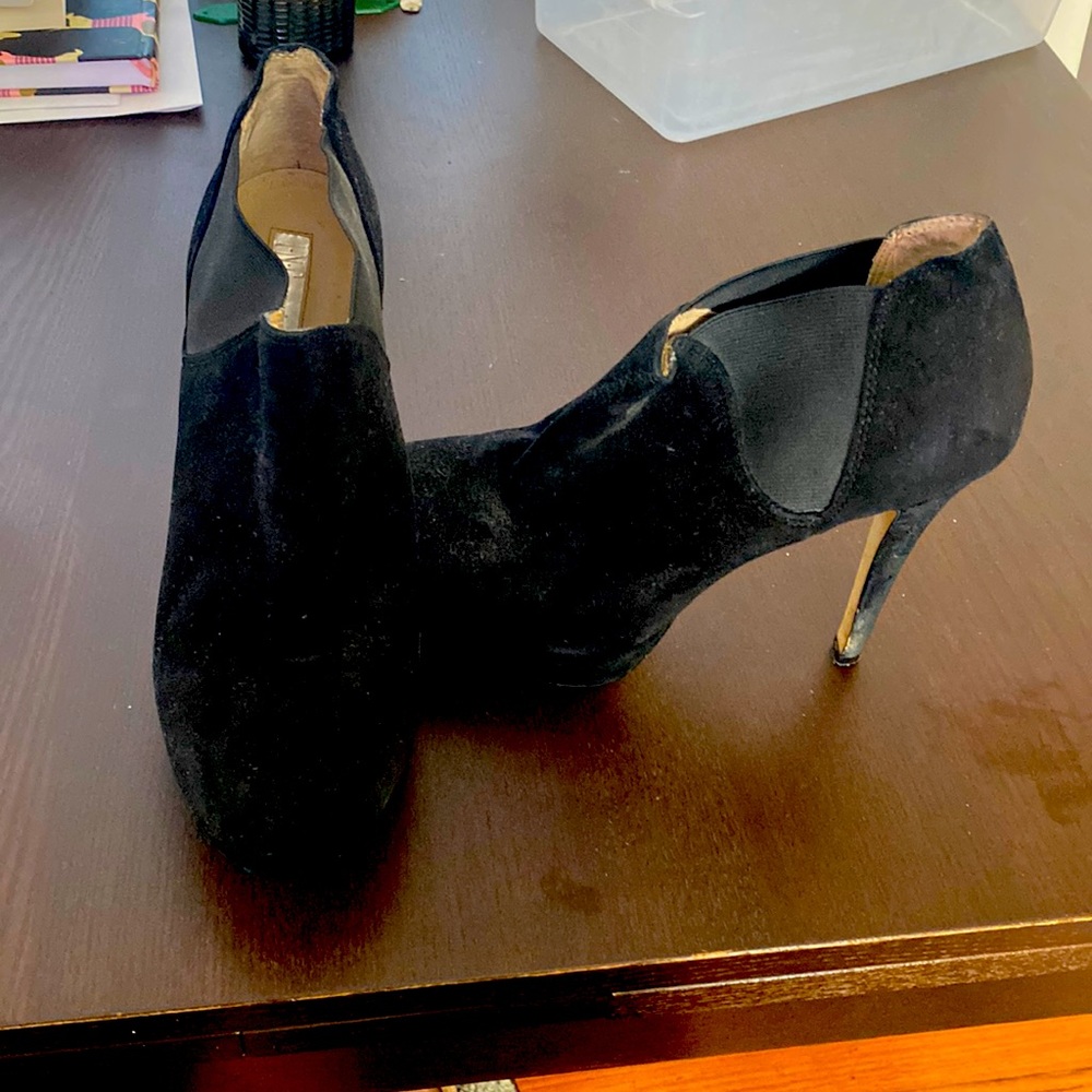 Inc black suede boots